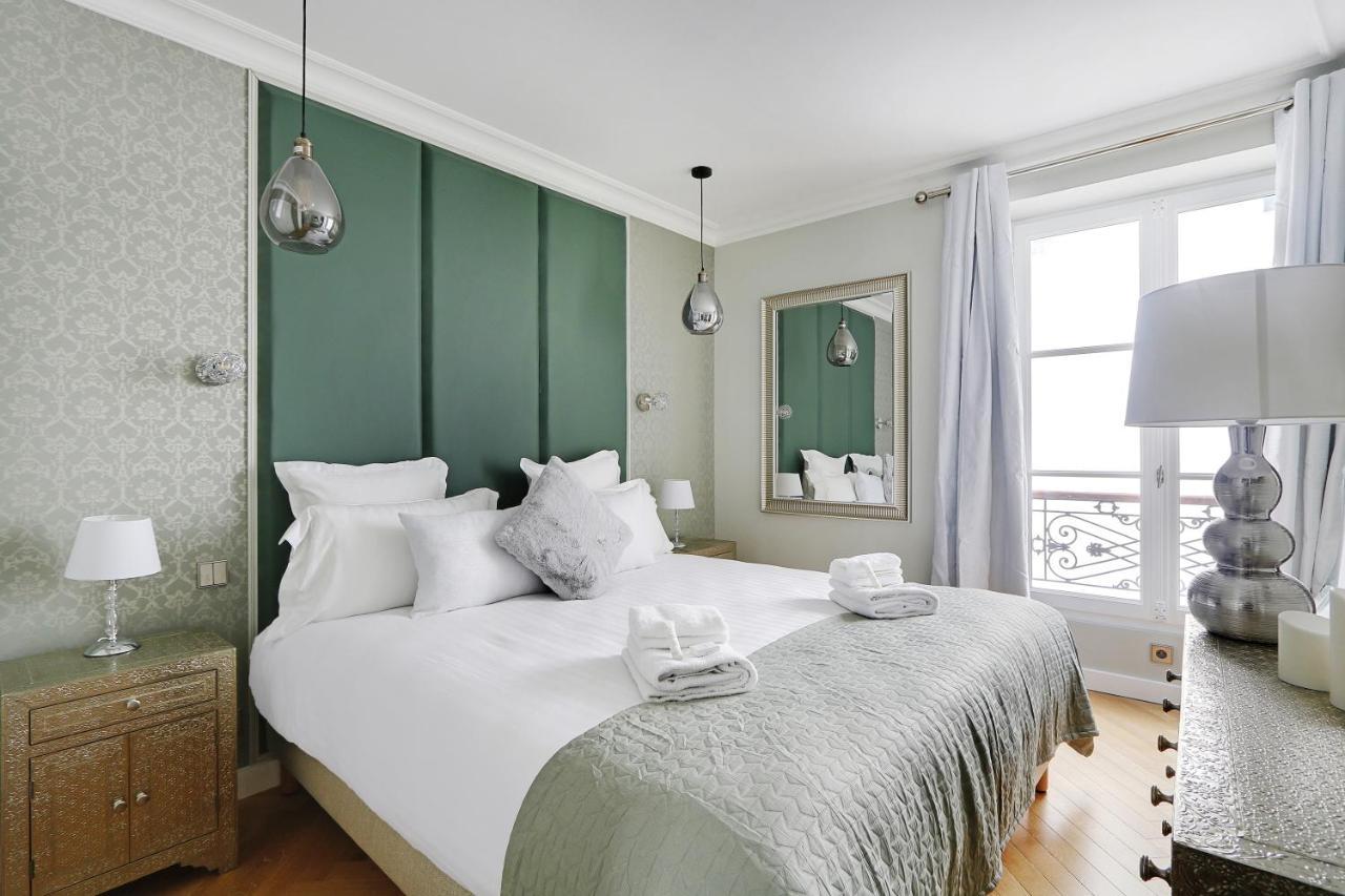 Pick A Flat'S Apartments In Montmartre - Rue Lepic Paris Exterior photo